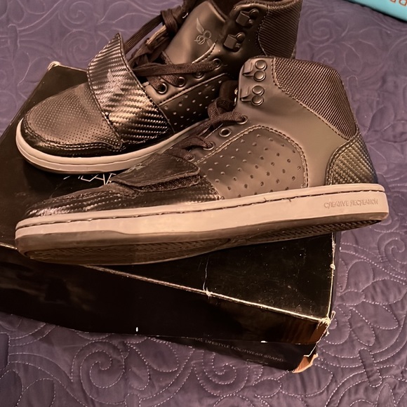 Creative recreation black high tops like new size 6.5 - Picture 2 of 5